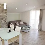 Elena Ii Kat Vodice